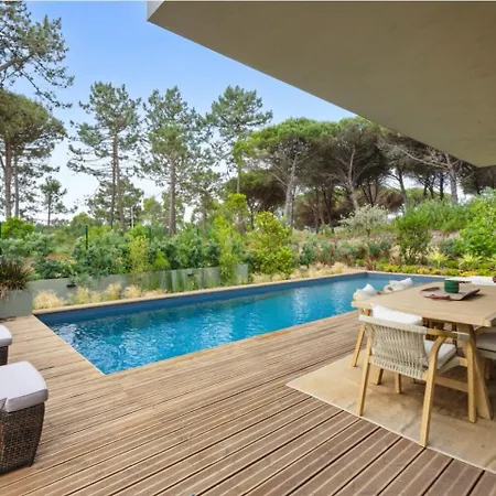 Olive - Design Retreat By The Lagoon